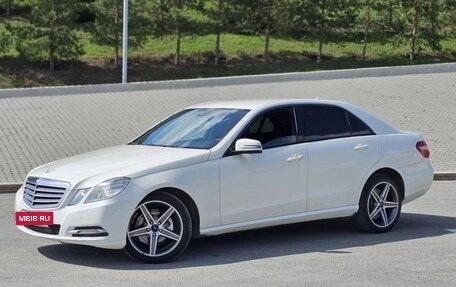 Mercedes-Benz E-Класс, 2010 год, 1 299 000 рублей, 6 фотография