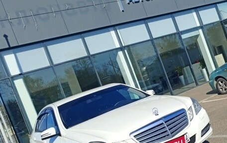 Mercedes-Benz E-Класс, 2010 год, 1 299 000 рублей, 8 фотография