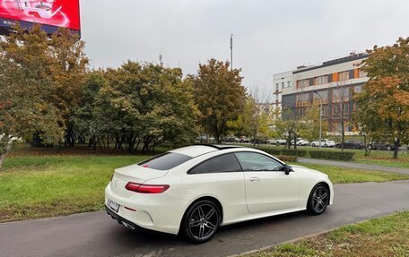 Mercedes-Benz E-Класс, 2017 год, 3 850 000 рублей, 15 фотография