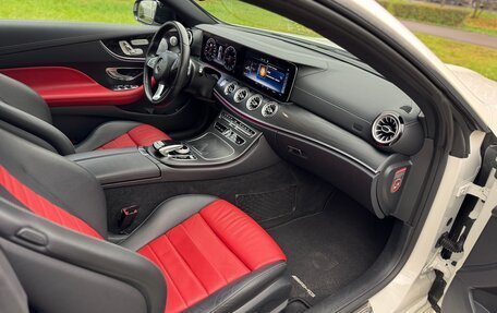 Mercedes-Benz E-Класс, 2017 год, 3 850 000 рублей, 10 фотография