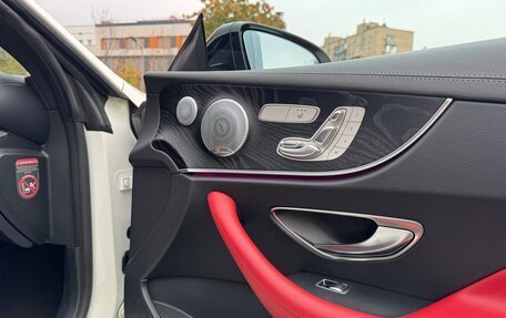 Mercedes-Benz E-Класс, 2017 год, 3 850 000 рублей, 11 фотография
