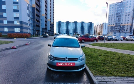 Volkswagen Polo VI (EU Market), 2011 год, 600 000 рублей, 2 фотография