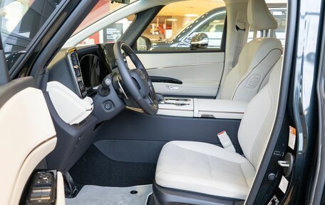 Lexus LM, 2025 год, 20 200 000 рублей, 19 фотография