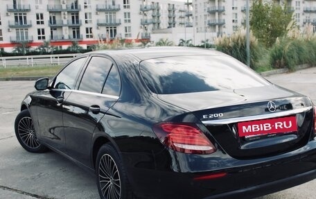 Mercedes-Benz E-Класс, 2017 год, 2 600 000 рублей, 6 фотография