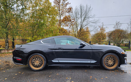 Ford Mustang VI рестайлинг, 2017 год, 2 600 000 рублей, 5 фотография