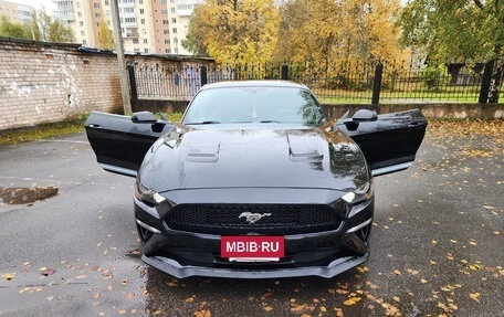 Ford Mustang VI рестайлинг, 2017 год, 2 600 000 рублей, 9 фотография