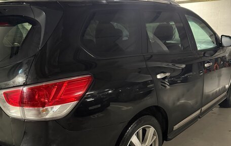Nissan Pathfinder, 2015 год, 1 950 000 рублей, 19 фотография