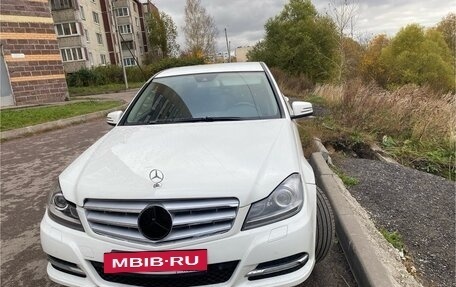 Mercedes-Benz C-Класс, 2013 год, 1 300 000 рублей, 5 фотография