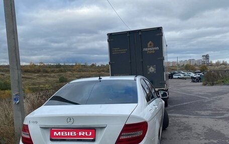 Mercedes-Benz C-Класс, 2013 год, 1 300 000 рублей, 3 фотография
