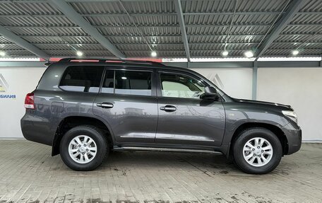 Toyota Land Cruiser 200, 2009 год, 2 649 000 рублей, 6 фотография