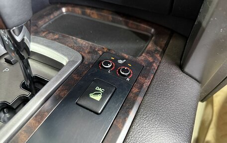 Toyota Land Cruiser 200, 2009 год, 2 649 000 рублей, 19 фотография