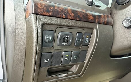 Toyota Land Cruiser 200, 2009 год, 2 649 000 рублей, 18 фотография