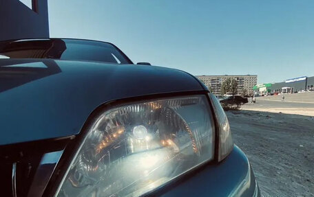 Ford Laser IV, 2002 год, 250 000 рублей, 2 фотография