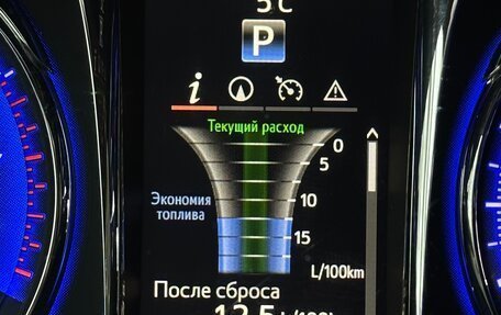 Toyota Camry, 2015 год, 17 фотография