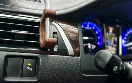 Toyota Camry, 2015 год, 14 фотография