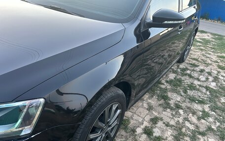 Volkswagen Jetta VI, 2013 год, 950 000 рублей, 2 фотография