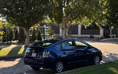 Toyota Prius, 2006 год, 700 000 рублей, 5 фотография