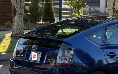 Toyota Prius, 2006 год, 700 000 рублей, 12 фотография