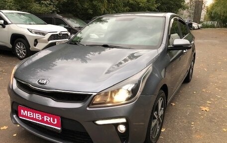 KIA Rio IV, 2017 год, 990 000 рублей, 1 фотография