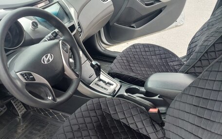Hyundai Elantra V, 2013 год, 1 030 000 рублей, 9 фотография