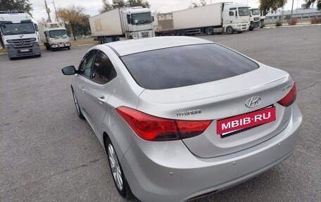 Hyundai Elantra V, 2013 год, 1 030 000 рублей, 7 фотография