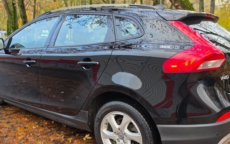 Volvo V40 Cross Country I, 2014 год, 1 350 000 рублей, 4 фотография