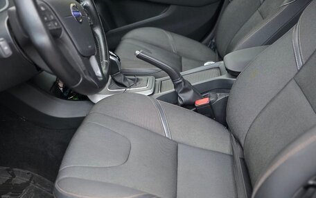 Volvo V40 Cross Country I, 2014 год, 1 350 000 рублей, 16 фотография