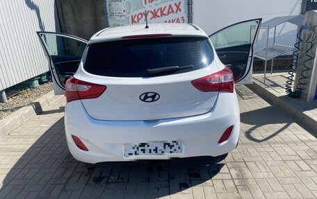 Hyundai i30 II рестайлинг, 2013 год, 1 600 000 рублей, 4 фотография