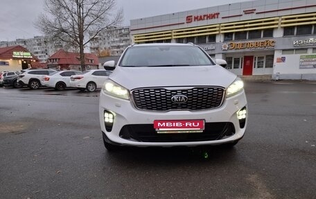 KIA Sorento III Prime рестайлинг, 2018 год, 3 000 000 рублей, 2 фотография