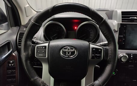 Toyota Land Cruiser Prado 150 рестайлинг 2, 2014 год, 2 790 000 рублей, 7 фотография