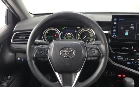 Toyota Camry, 2022 год, 2 250 555 рублей, 14 фотография