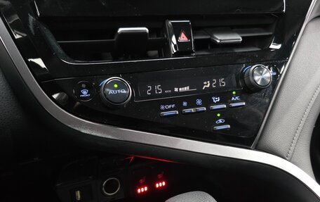 Toyota Camry, 2022 год, 2 250 555 рублей, 16 фотография
