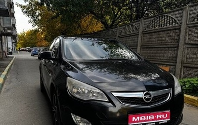 Opel Astra J, 2011 год, 520 000 рублей, 1 фотография