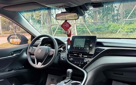 Toyota Camry, 2021 год, 2 320 000 рублей, 8 фотография