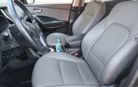 Hyundai Santa Fe III рестайлинг, 2017 год, 2 270 000 рублей, 14 фотография