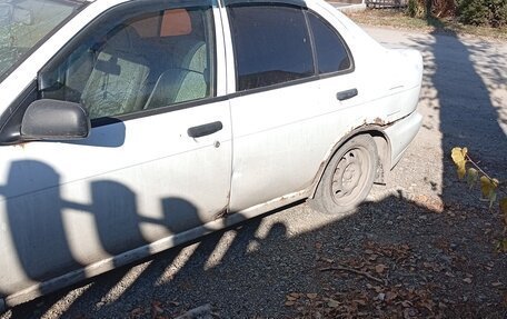 Nissan Sunny B14, 1997 год, 100 000 рублей, 4 фотография
