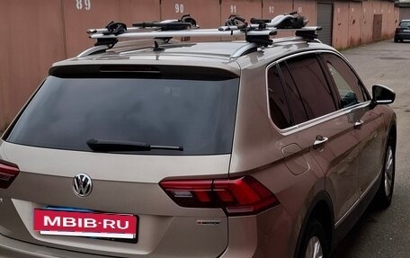 Volkswagen Tiguan II, 2018 год, 2 300 000 рублей, 8 фотография