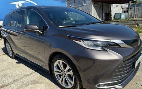 Toyota Sienna, 2021 год, 4 850 000 рублей, 12 фотография