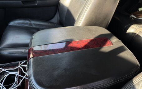 Cadillac Escalade III, 2008 год, 1 850 000 рублей, 16 фотография