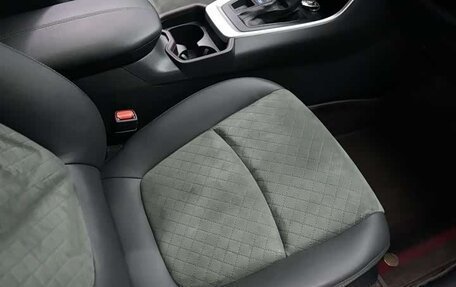 Toyota RAV4, 2022 год, 2 450 000 рублей, 12 фотография