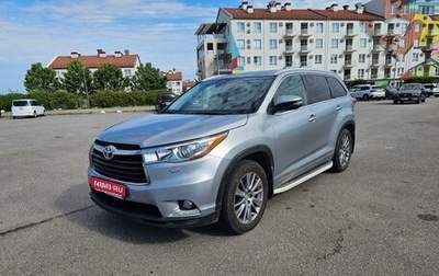 Toyota Highlander III, 2014 год, 2 650 000 рублей, 1 фотография