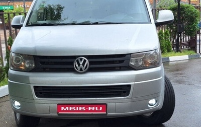 Volkswagen Caravelle T5, 2012 год, 1 750 000 рублей, 1 фотография
