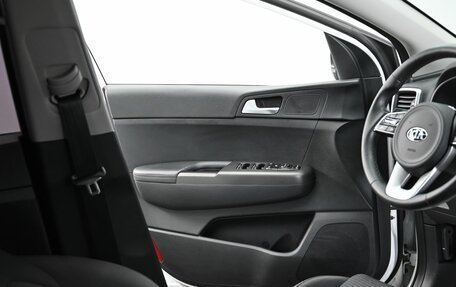KIA Sportage IV рестайлинг, 2022 год, 1 895 000 рублей, 7 фотография