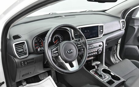 KIA Sportage IV рестайлинг, 2022 год, 1 895 000 рублей, 8 фотография