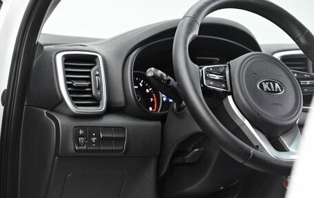 KIA Sportage IV рестайлинг, 2022 год, 1 895 000 рублей, 9 фотография