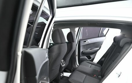 KIA Sportage IV рестайлинг, 2022 год, 1 895 000 рублей, 19 фотография