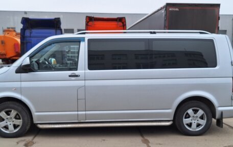 Volkswagen Caravelle T5, 2012 год, 1 750 000 рублей, 2 фотография