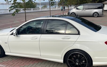 Mercedes-Benz C-Класс, 2011 год, 1 290 000 рублей, 5 фотография