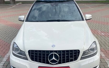 Mercedes-Benz C-Класс, 2011 год, 1 290 000 рублей, 2 фотография