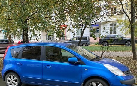 Nissan Note II рестайлинг, 2006 год, 530 000 рублей, 2 фотография
